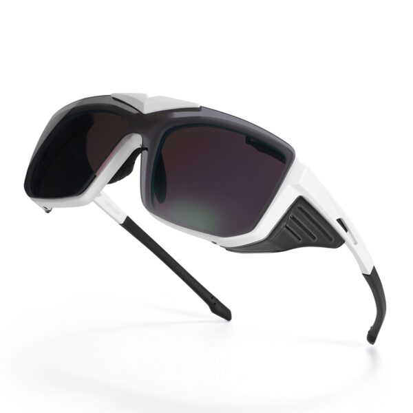 Flip up sports glasses